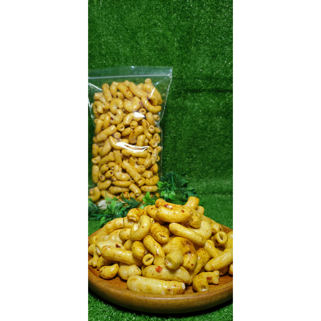 

Snack cemilan makaroni rujak/ makaroni bumbu rujak pedas manis