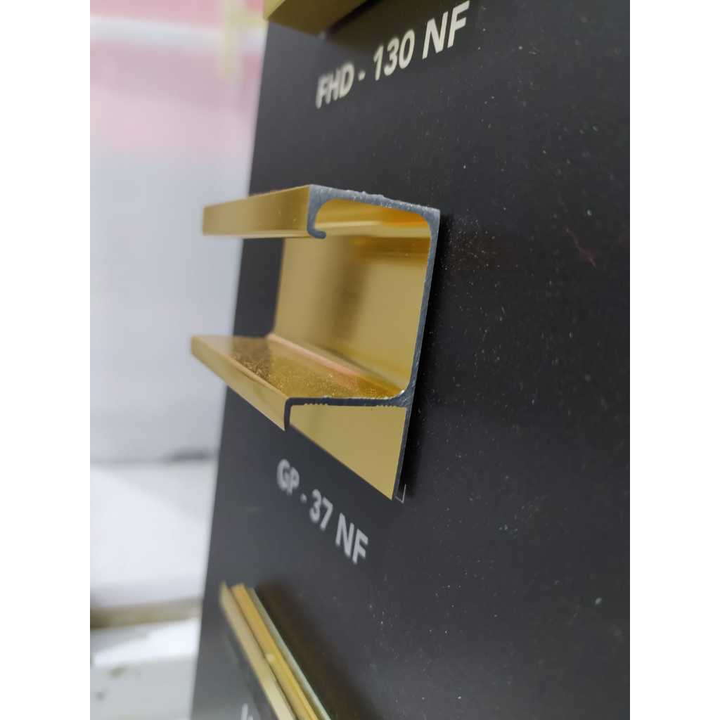 NEW FIT GP 37 FRAME ALUMINIUM FRAME HANDLE ALUMINIUM PROFILE NEW FIT LIST ALUMINIUM PROFILE GP37 Ano