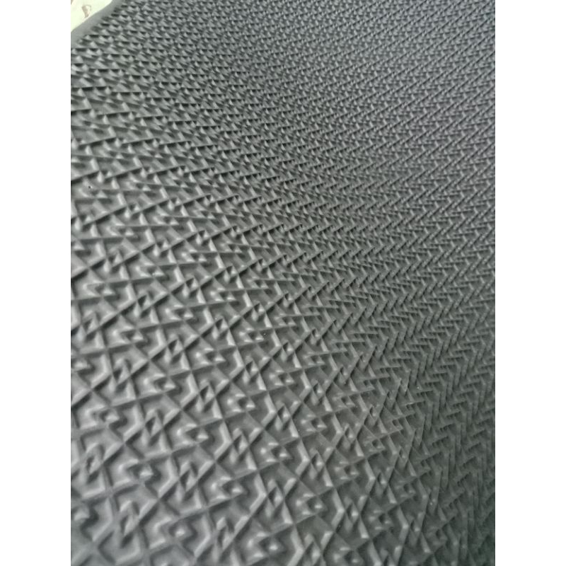 Sale Karpet Mobil Cargo/Karpet Cabin Depan Mobil Futura T120Ss Karpet Bermotif