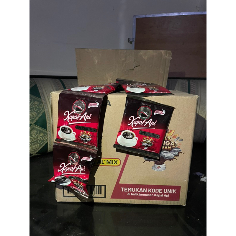 

Kapal api Special Mix 23gr