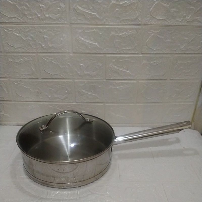 CHICKENFRY 24 CM ( LC 110A ), LAGOSTINA BRAND. TEBAL, ANTEB, ADA BOTTOM.