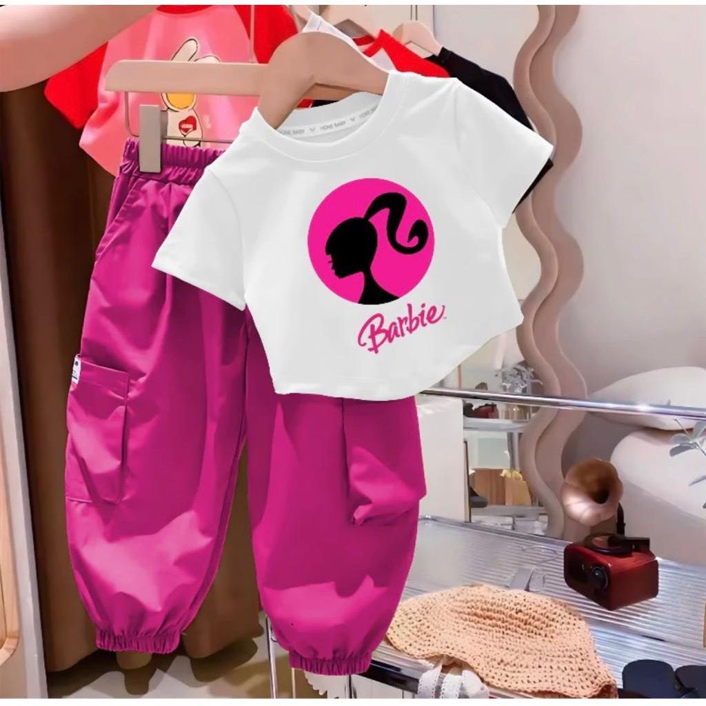 SETELAN BARBIE ANAK PEREMPUAN TERBARU 1-5TAHUN ONESET KAOS BARBIE & CELANA KARGO ANAK PEREMPUAN SETE