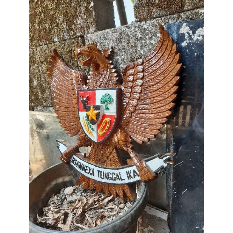 Logo Garuda Lambang Garuda Ukir Garuda Pajangan Dinding Garuda Pancasila Kayu Jati 40 cm