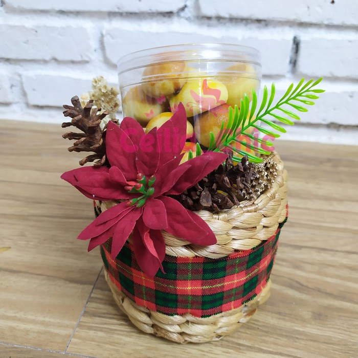 

Hampers parcel kado makanan buah shabby chic | Hampers natal tahun baru | hampers kue nastar | hampers praktis