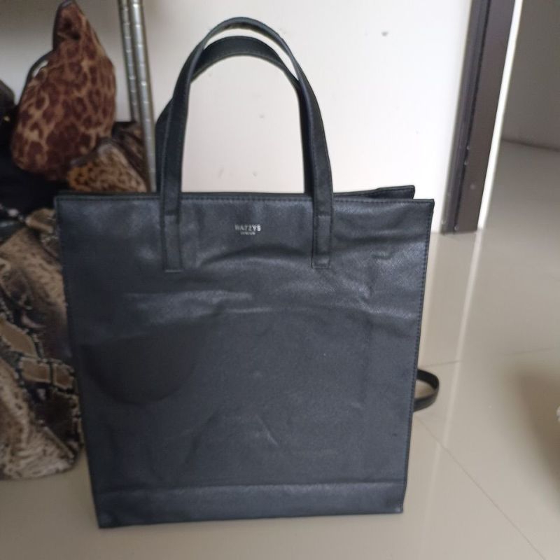 tas kerja brand hazzis