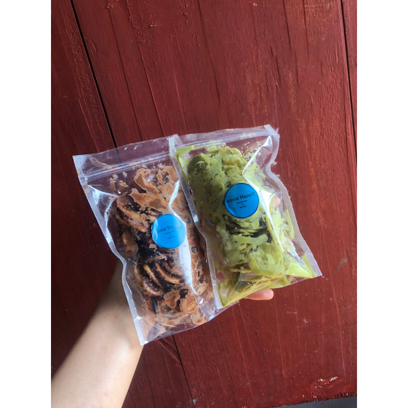 

KRIPIK LUMER MACHA dan Coklat LAMPUNG