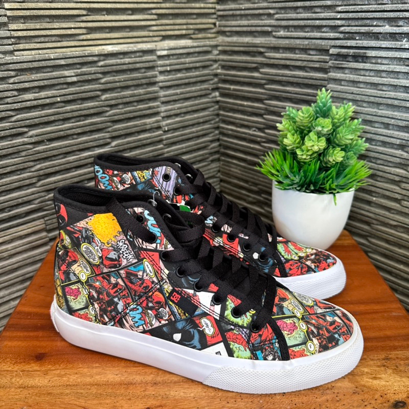 Sepatu DC X Marvel Deadpool Manual High