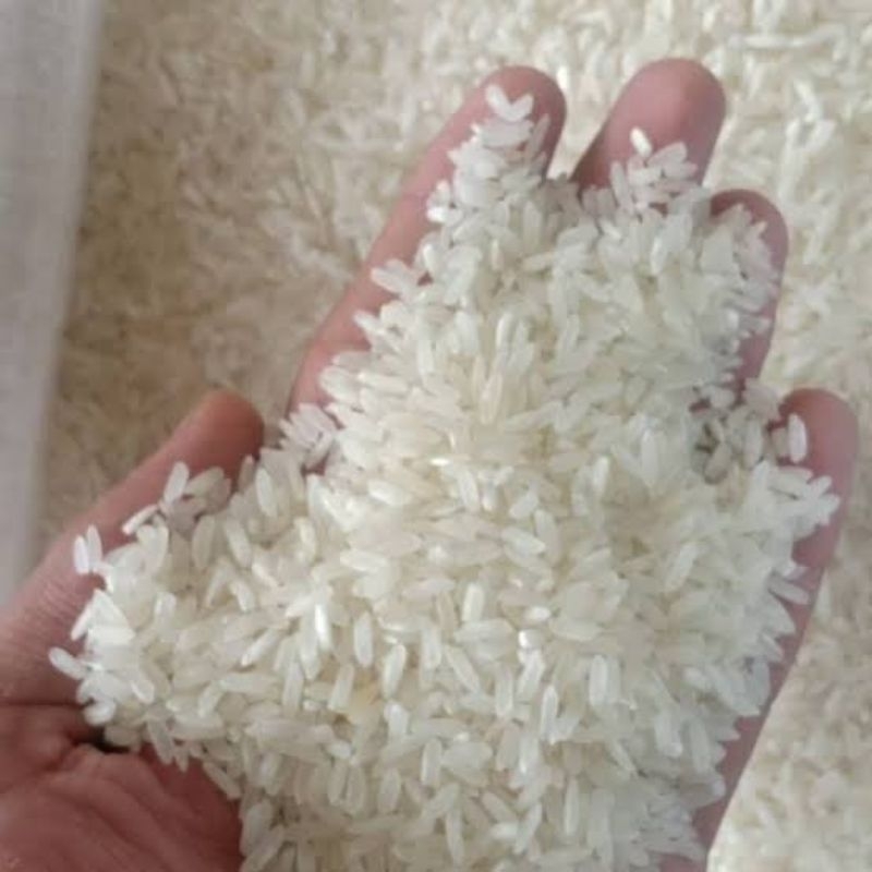 

Beras cap uueeenaak kemasan ecer 1kg