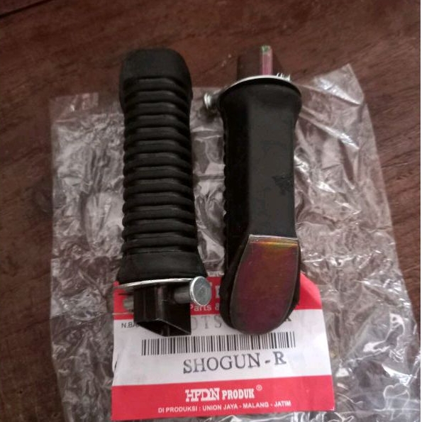 Footstep belakang Shogun R Satria lumba hiu