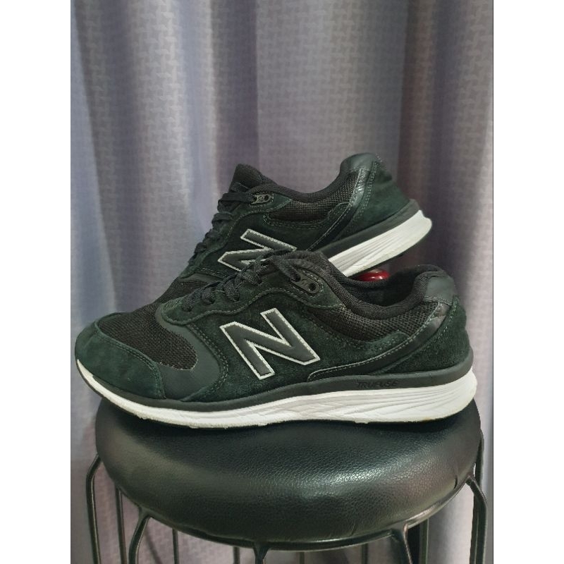 NB enbi New Balance 880 (43/27cm)