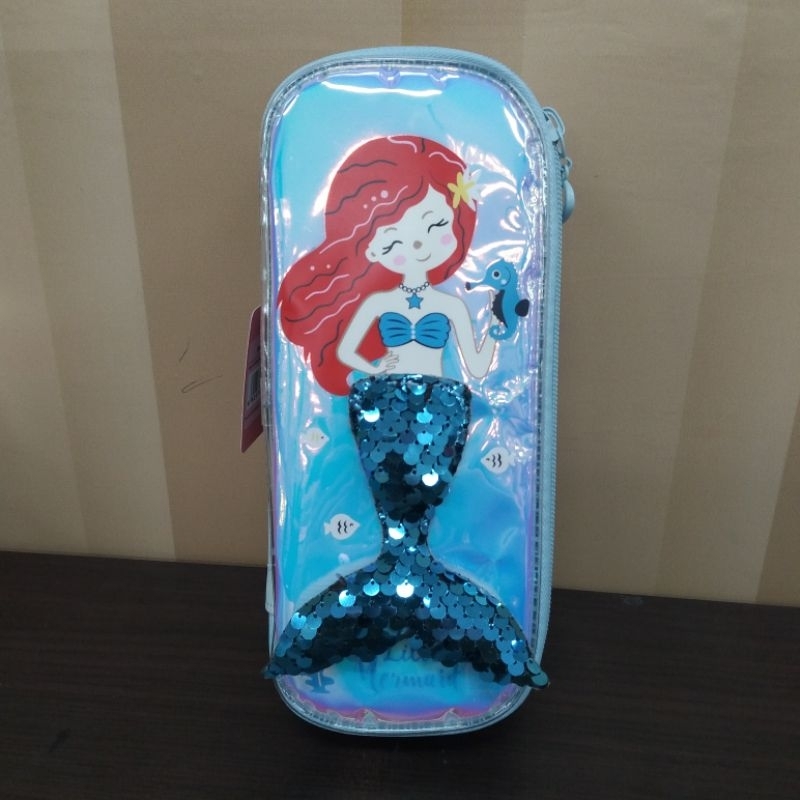 

CALYPSO//PENCIL CASE//6645