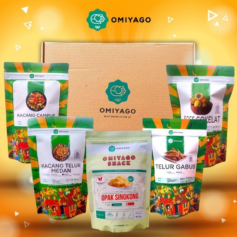 

Omiyago Parcel/Hampers Cemilan D