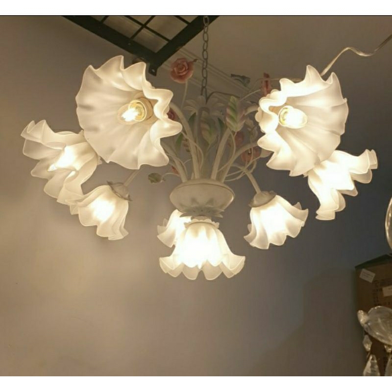 Lampu hias gantung 8bohlam