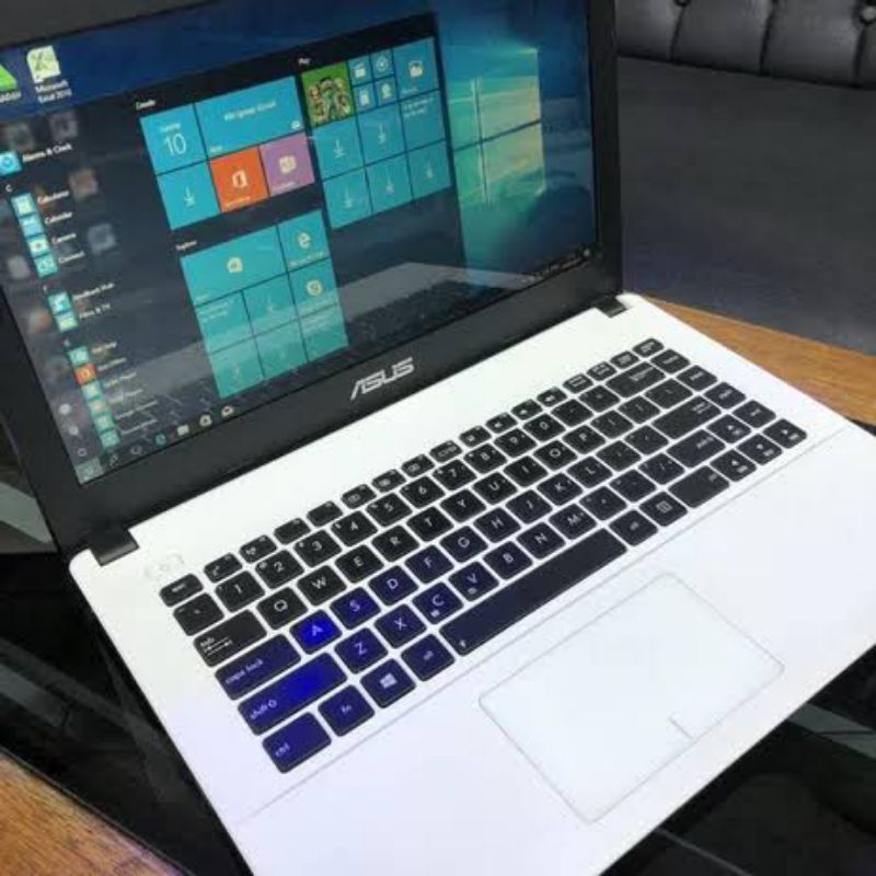 Laptop Bekas ASUS A407ma