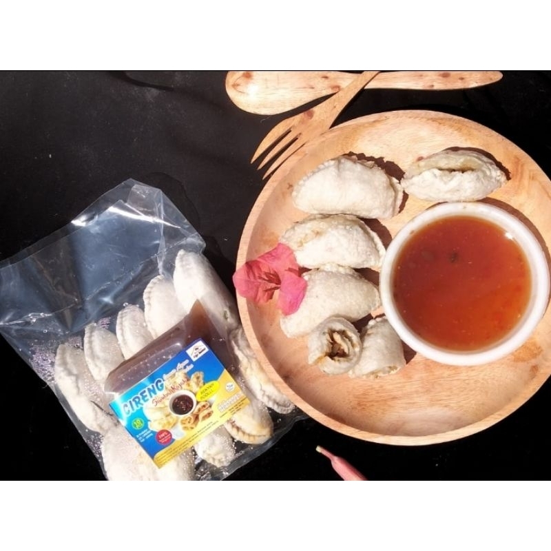 

CIRENG AYAM MERCON / AYAM JELETOT