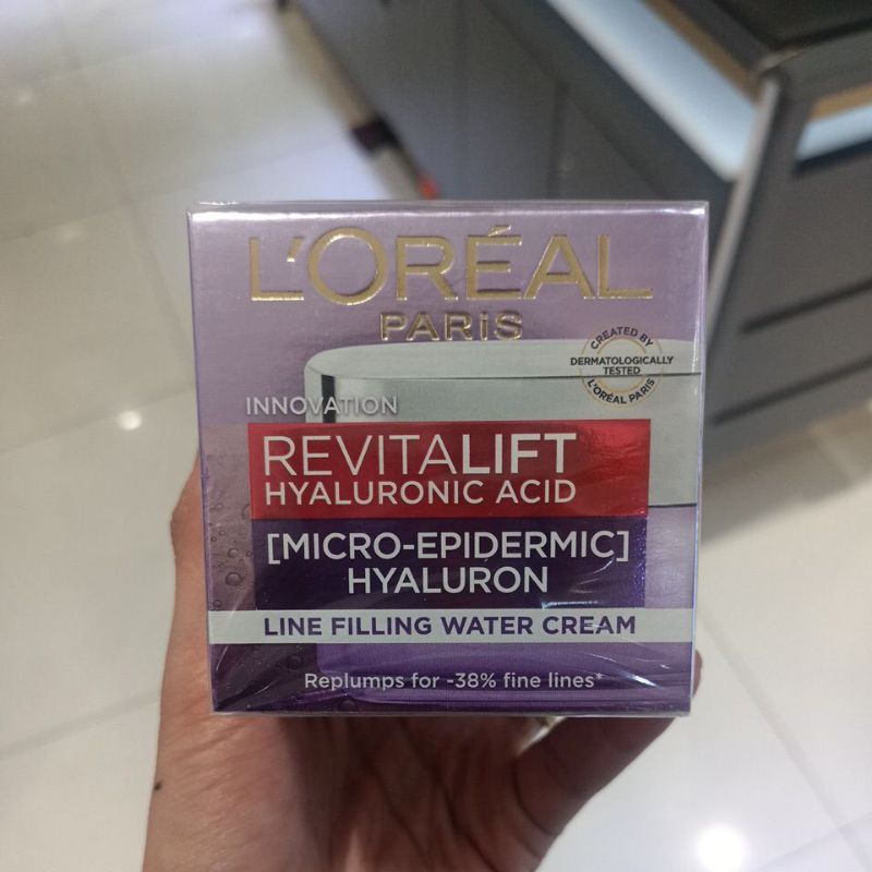 L'oreal revitalift hyaluronic acid line Filler water cream