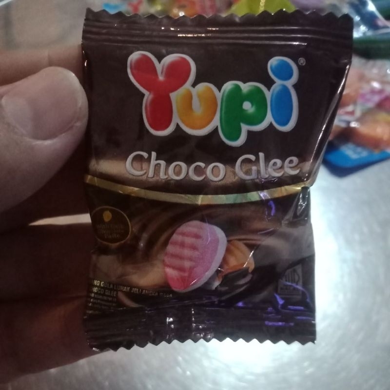 

yupi choco glee 6gr