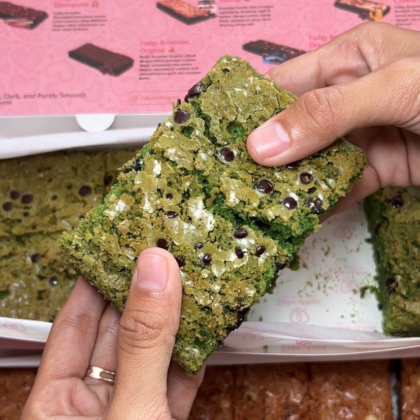 

Fudgy Brownies Greentea/Matcha Made In Cake In Love