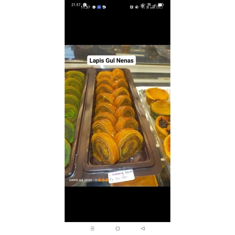 

Lapis Gulung Nenas Premium Meilita