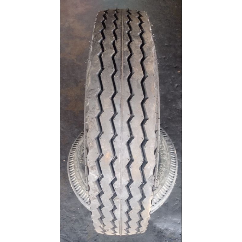 Ban luar Goodyear HMG 2020 HD 750 16