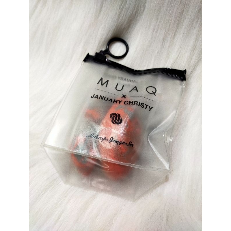 MUAQ x JANUARY MAKEUP SPONGE