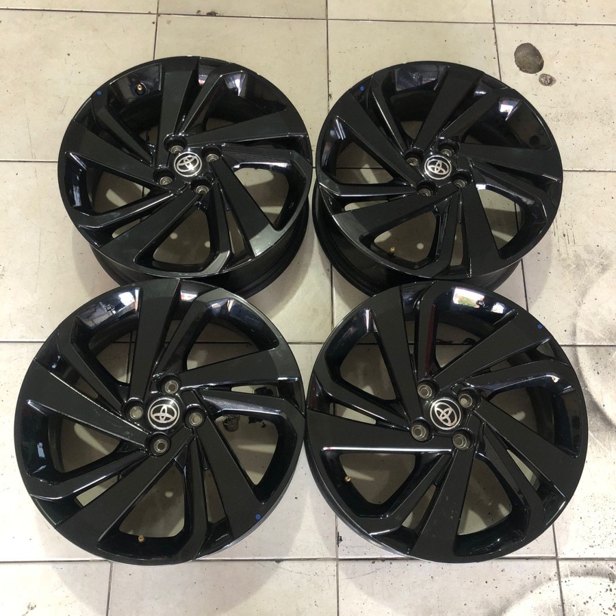 VELG MOBIL BEKAS STANDAR RAIZE RING 17 PCD 4X100