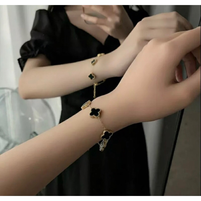 Gelang Titanium Clover Wanita Anti karat