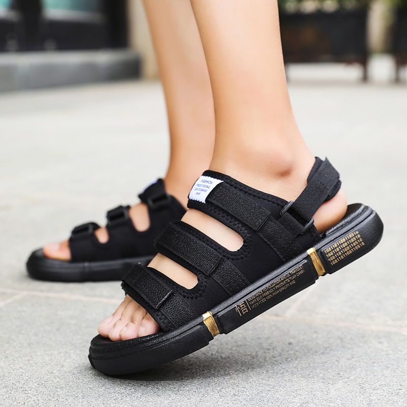 Sandal Pria Berkualitas Tinggi Dengan Desain Modern  sandal kondangan pria sendal kodok pria sandal 