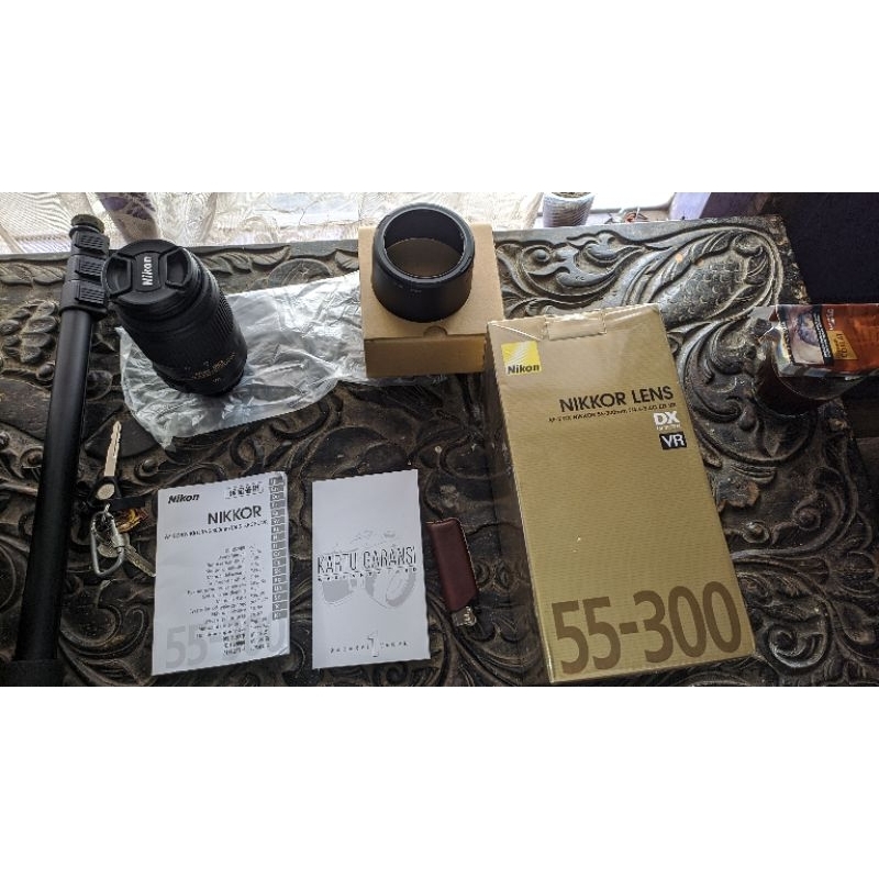Lensa Tele Nikon AFS DX 55-300 mm F 4.5-5.6 G ED VR Like New
