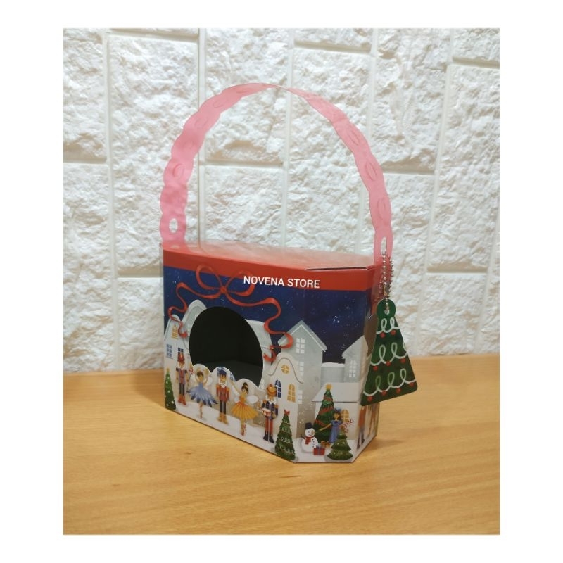 

BOX KOTAK DUS HAMPERS NATAL MERRY CHRISTMAS 2 TOPLES JAR