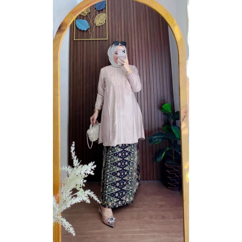 tunik cantik mix rok batik
