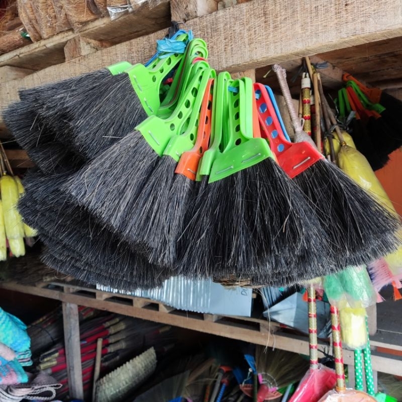 sapu mini kecil mobil bahan dari ijuk / sapu mobil ijuk