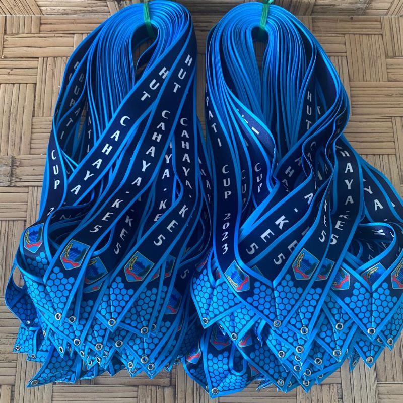 

Tali Medali Custom Jahit Segitiga Cetak 2Sisi| Proses Cepat