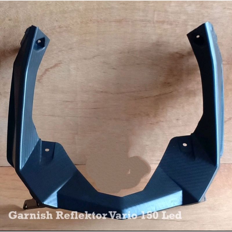 Garnis lampu depan vario 150 125 new Garnish dudukan bawah lampu vario 125 new