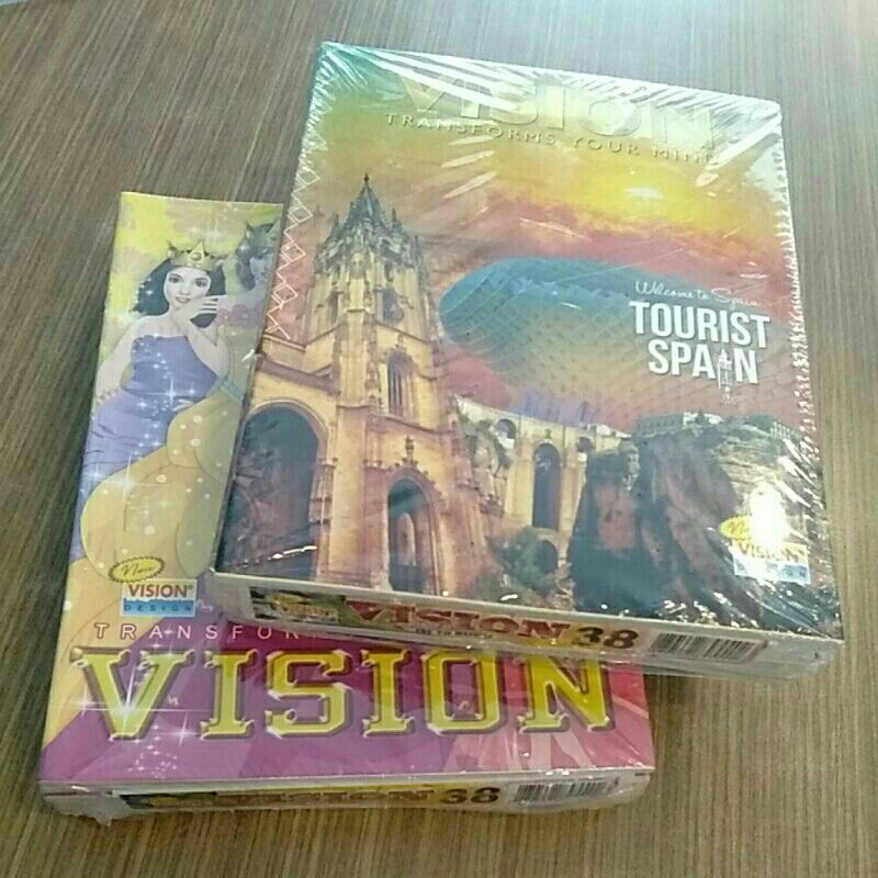 

Buku Tulis Vision 38 Isi 10Pcs/Pack
