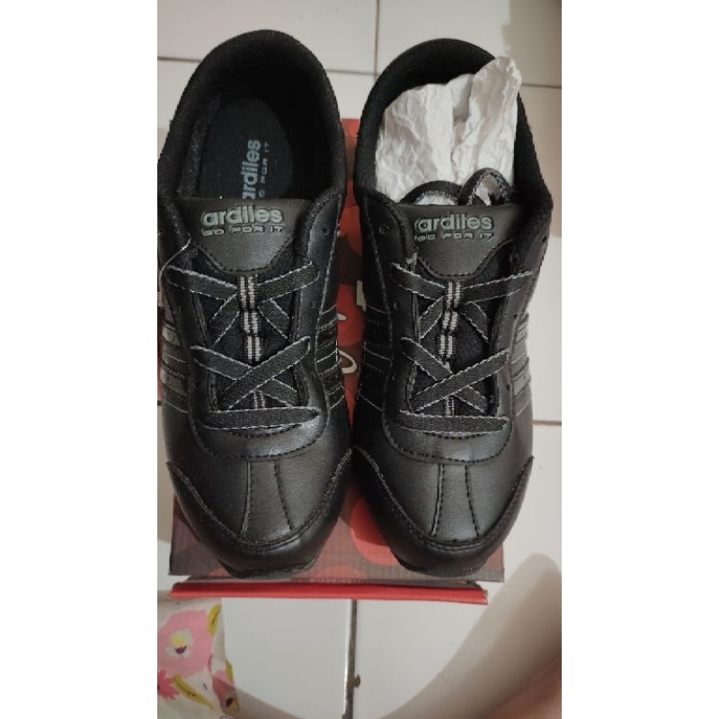 Sepatu Ardiles Hitam