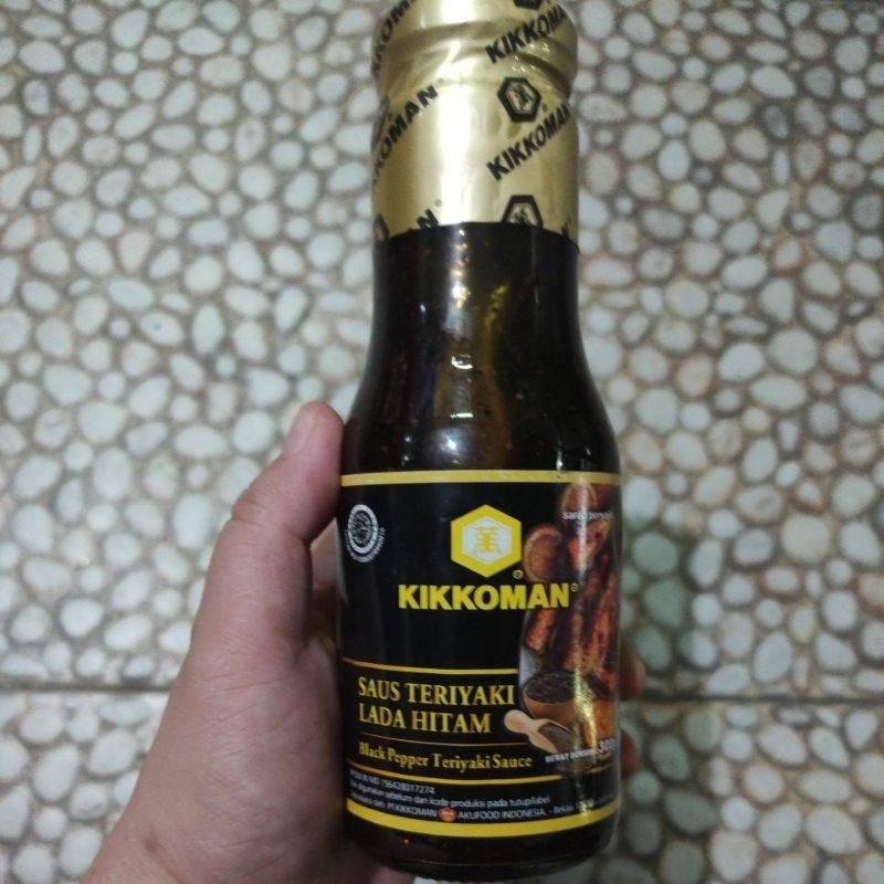 

KIKKOMAN BLACKPEPPER TERIYAKI SAUCE (SAUS TERIYAKI LADA HITAM) 300GR