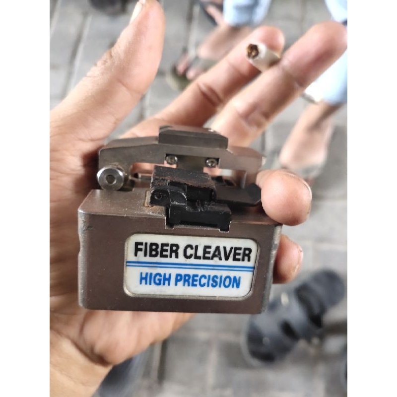 Cleaver DVP 740 Original