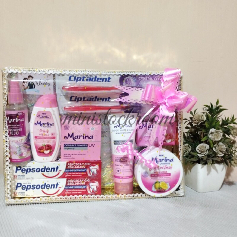 Paket parcel hantaran seserahan atau kado perlengkapan mandi marina termurah