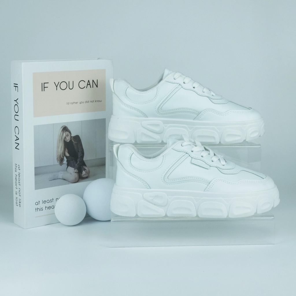 Sepatu Wanita Impor Kulit Sintetis 197 Casual Kerja Shoe.