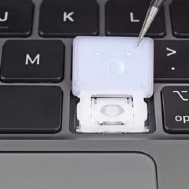 Tuts Keyboard Tombol Keycaps MacBook Air 11 & 13 Inch Tahun 2011 - 2017 Original