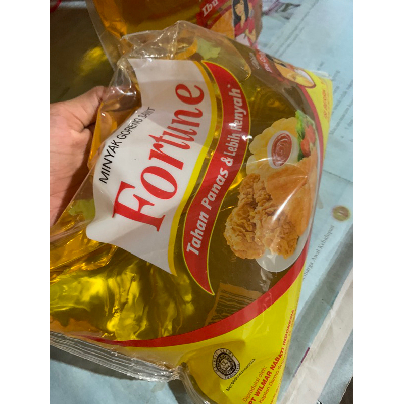 

Minyak goreng Fortune bantal