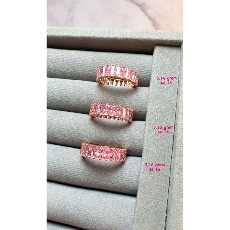 Cincin Emas Cincin Solitaire Pink