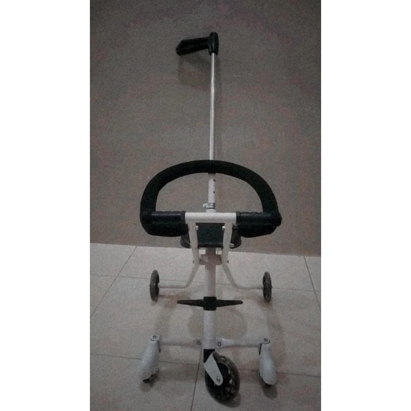 SPEED Magic Stroller kondisi bekas / preloved 5 Roda