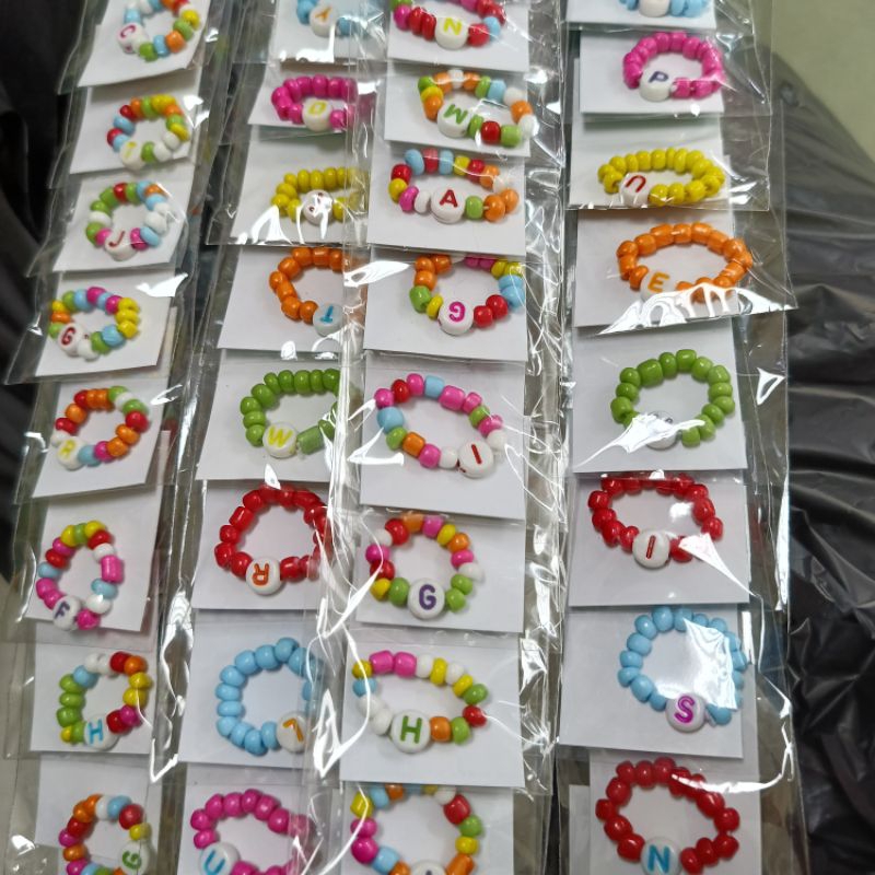 CINCIN MANIK ALPHABET HURUF HITAM / WARNA