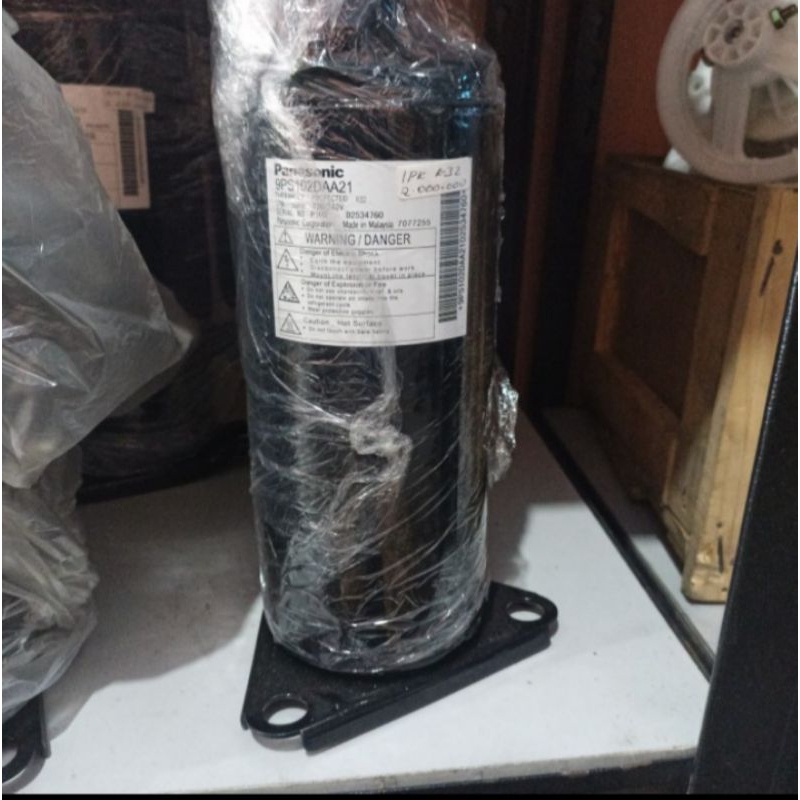 Kompresor AC Panasonic 1PK 1,5PK R32/9PS102DAA21