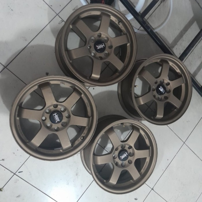 Velg Mobil Seken Ring15 Hsr Tokyo Lebar 6.5 Baut 4 Et40 Pnp Brio Xenia Sirion