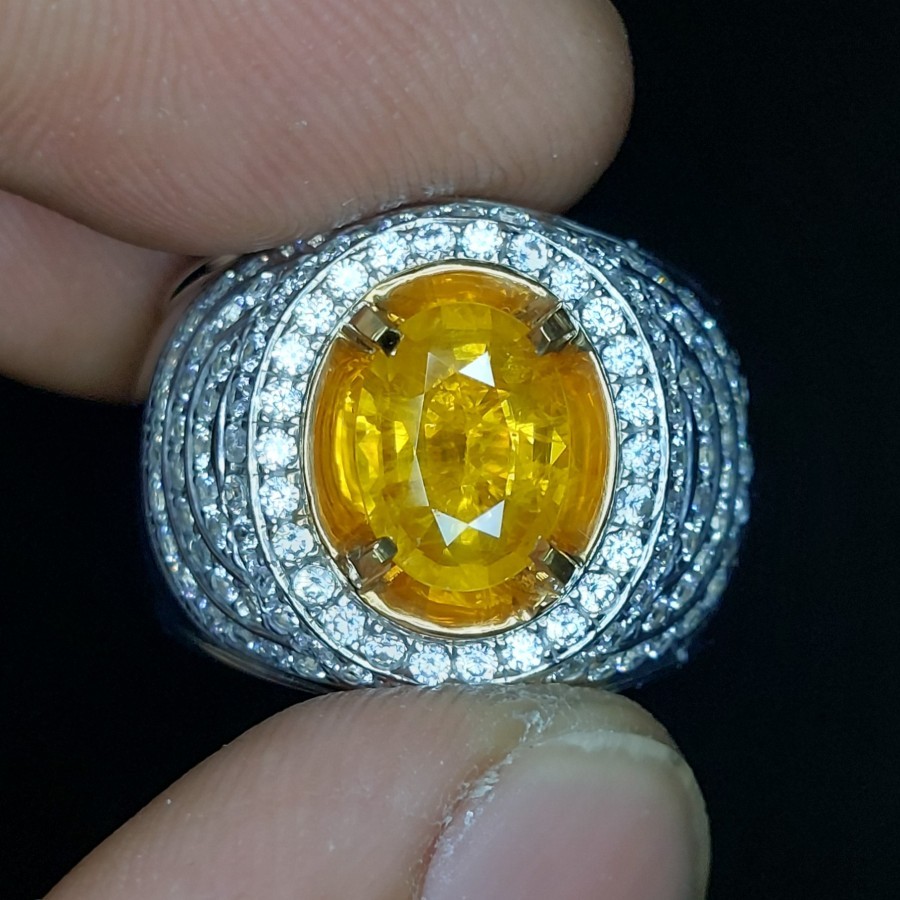 Natural Yellow Sapphire Corundum Batu Safir Yakut Kuning Permata Mulia