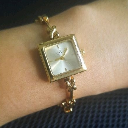 jam tangan vintage original ANNE KLEIN goldtone
