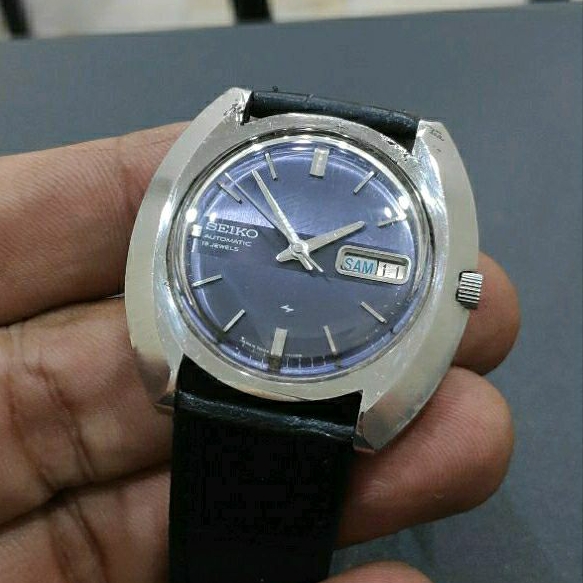 SEIKO 19J REF. 7006-7020 Circa 1974 BLUE DIAL